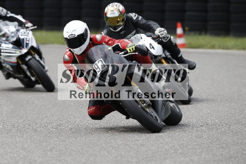 /37 28.07.2025 Dunlop Ride und Test Day ADR/Trackday Erfahren gelb Trackday schnell  rot/93